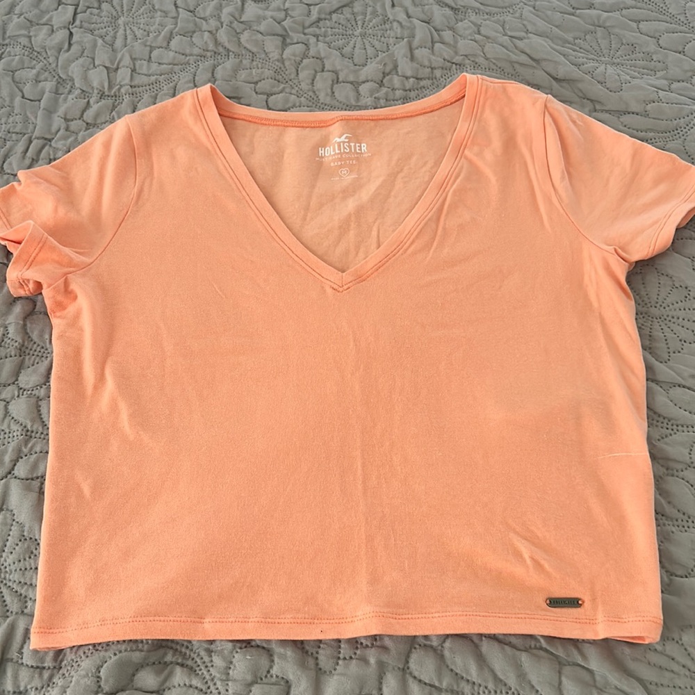 Hollister baby tee, M